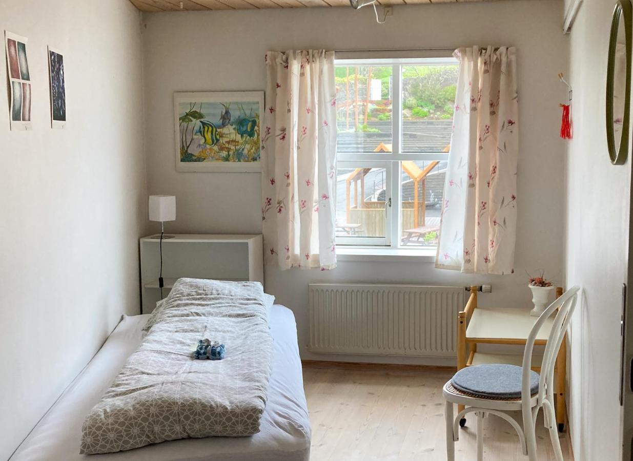 Guesthouse At The Boat Harbour Tórshavn Exteriér fotografie
