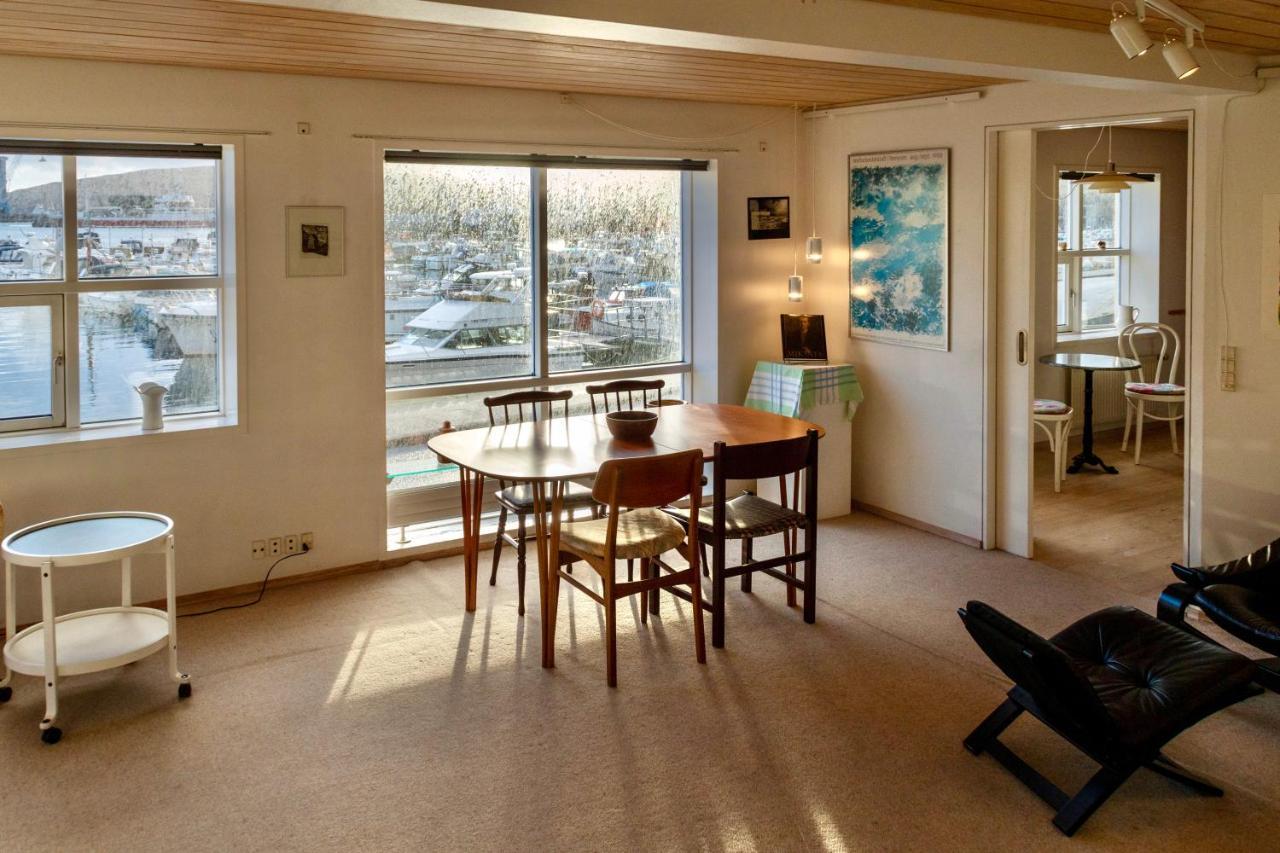 Guesthouse At The Boat Harbour Tórshavn Exteriér fotografie